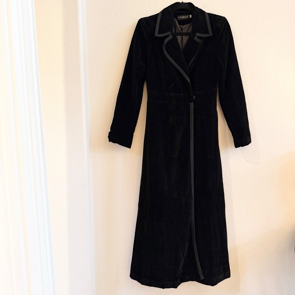 FEIINVAN Womens Black Velvet Maxi Duster Coat Contrast Trim Goth Vampire Size M